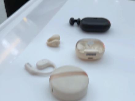 出国聊天零压力!索爱 AI智能耳机68种语言翻译超丝滑 #AI耳机真香#开放式耳机#不入耳耳机#职场神器