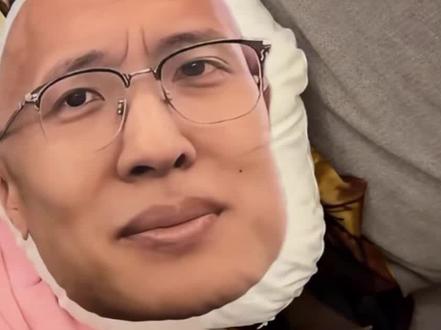 水神开播了,真的假的#孤单心事 #银色虞姬 #无忌 #水姐 #小衣又 @水姐(4点播)3.6🎂@5G神(梁朝伟青年体)玩了七年新水 @银色虞姬(世一装)