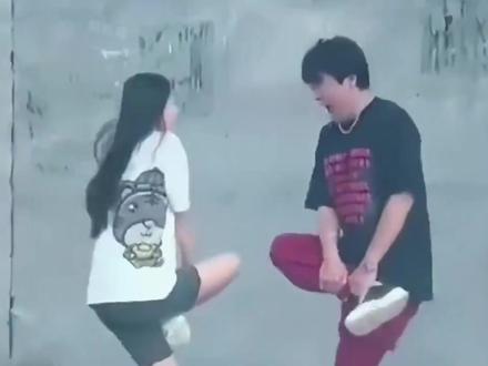 最新二次元快报来了,简直一个比一个逆天…… #少女乐队 #虚拟偶像 #恋与深空 #黎深 #动漫杂谈