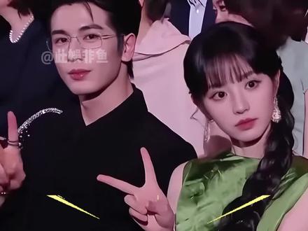 同样是张凌赫的女主角,白鹿形同陌路, 田曦薇甜宠感爆棚, 王楚然势均力敌的美貌
#张凌赫 #田曦薇 #白鹿 #影娱热点团 #内容启发搜索