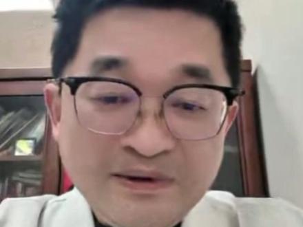 #尼帕病毒是个啥病毒 近日,印度东部西孟加拉邦暴发的尼帕病毒疫情引发关注。什么是尼帕病毒?传播途径是什么?感染有何症状?一起听听浙江医院感染疾病科主任王洪的解答。#新华访谈