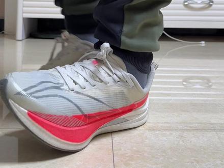 我的赤兔9Pro踩开了,太软了#李宁赤兔9pro