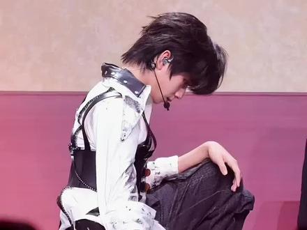 橹橹《希区考克 作品152》舞台直拍转发,(26.1.31)#王橹杰 #荣耀之战演唱会 #舞台 #直拍现场 #演唱会现场