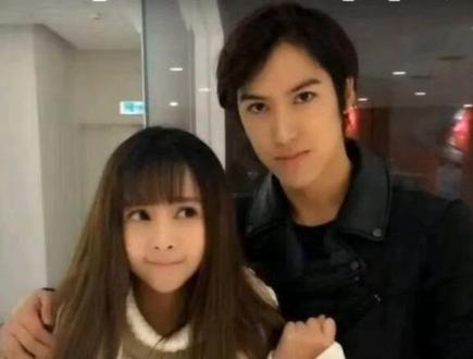 #直播录屏分享 #铠甲勇士,凯四捕将苏筱筱公开处刑赖艺,#赖艺:筱筱你礼貌吗#这谁顶得住啊 #影视剪辑