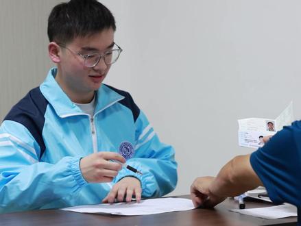 太和一中2025年高考生马京奥
已被清华大学录取