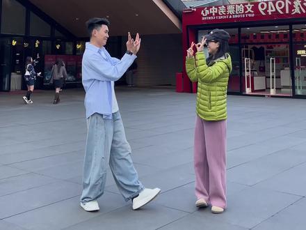 一起来跳青天大老爷~#青天大老爷 #田曦薇手势舞 #魔法城堡舞蹈挑战 #青天大老爷手势舞谁跳谁萌 #一学就会系列