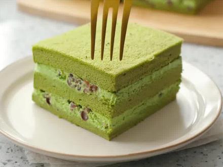 教你在家自制抹茶红豆蛋糕,做法简单,不甜不腻,口感清香又好吃