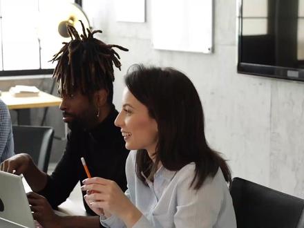 美联储降息25基点不算事! 美联储内部正酿金融大震荡,你的钱正在被重新定价!#美联储降息 #投资 #美股 #金融