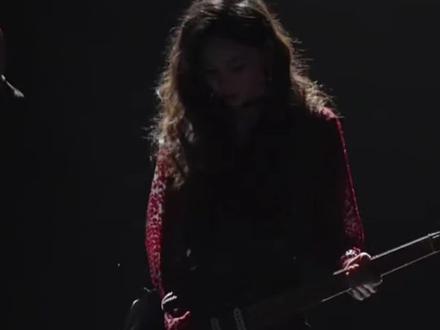 于文文《哪凉快哪去》单人官方直拍
超绝视听盛宴 好听 超级好听
吉他🎸摇滚酷帅姐 好帅 帅翻了
就这个直拍爽 好绝 好喜欢 我好爱🥰🥰
#于文文 #向全世界安利 #有歌第二季 #直拍 #帅就完事了