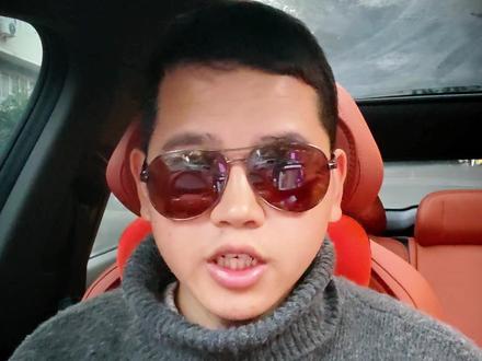 深蓝车主必看!转向联动设置,变道稳了 深蓝车主快看!谁还没设置这个转向联动功能?10秒教会你,打转向灯自动弹全景影像,变道再也不慌!小窗显示超实用,赶紧码住学起来~#深蓝汽车 #用车技巧 #汽车隐藏功能 #360全景影像 #深蓝S07