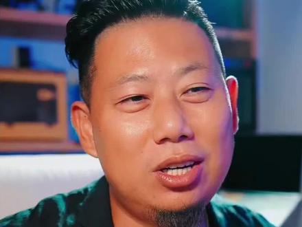 尼康Z7二代相比一代增加了双卡槽、10张/s连拍、4K 60帧拍摄,但,我仍然觉得一代,真香。
