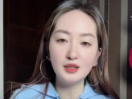 「开年现偶封神场景就这么来了 聂曦光林屿森两轮骄阳的势均力敌
#宋威龙 #赵今麦 #骄阳似我 #林屿森聂曦光 #影娱热点团