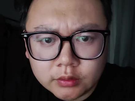 想买一加ace6至尊?我建议再等等,现在手机发售价挺高,但是掉价也很凶#手机推荐 #性价比手机 #手机数码 #一加ace6至尊版