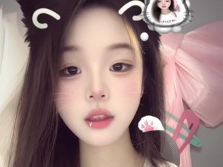 YOOCARD柚卡《秘密花园》 !
这次的卡超美!#YOOCARD柚卡 #卡牌 #周边#拆卡直播