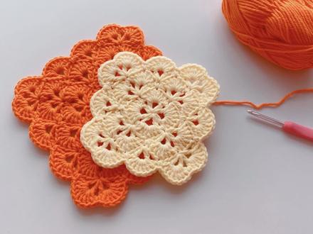 钩针经典系类!温柔的贝壳花方形织片,垫子毯子都可以安排上啦