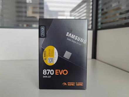 三星新款870evo 2.5寸固态硬盘 250G 500G 1T 2T 4T现货啦!