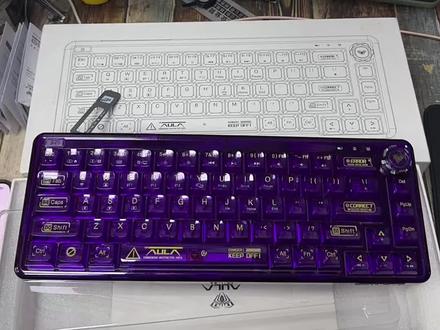 狼蛛F68赛事级客制化三模键盘使用方法 晚上8点后直播,快来抢,价格上天台,嗷嗷好用