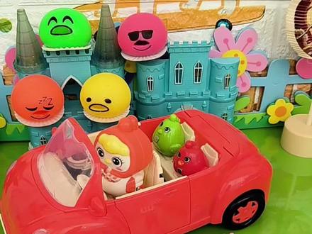 到底谁才是真的小猪一家?#蛋仔玩具#大红色敞篷跑车#小猪佩奇餐具#城堡小房子🏠玩具@抖音精选官方账号