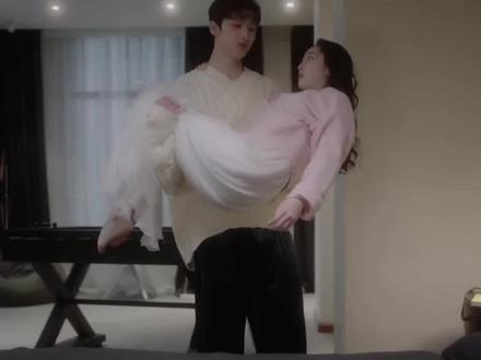 #你成功引起我的注意了 男朋友意外发现女朋友有孩子,终究败给了现实#蒋梦婕