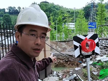 有没有同学明白2000坐标系与80坐标系区别的?工地最容易背锅的就是测量班组,因为你放线放错了#工地 @抖音小助手
