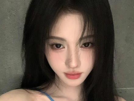 2025年度回忆大片教程来啦,谁还不会? #AI把我相册里的故事拼完整了 #剪映2025年度大片#2025年度回顾 #剪辑教程#手机剪辑