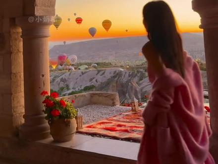 第一次在土耳其追热气球,住窑洞是什么样的体验? #旅行vlog #土耳其热气球##修丽可age面霜 #修丽可AGE眼霜