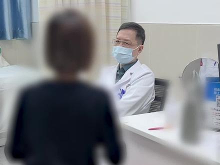 取出奥美定后下巴变薄,发炎感染留下一个洞#奥美定#医学科普#诊室日常@抖音小助手