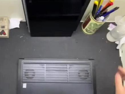 #创作灵感 #家电维修 #抖音记录修理工的日常 #技术分享 联想拯救者y9000p/r9000p更换屏幕