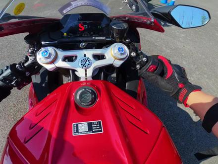 大茂严父张雪820RR线下试驾初体验 #张雪820rr #张雪机车 #新手买摩托车 #爱机车爱生活 #摩托车试驾