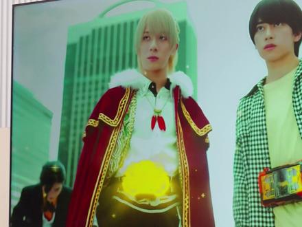 告别反光观影烦恼,客厅解决沉浸式影院级视听!!! #海信小墨E5QPro #海信墨晶屏 #阳光客厅就选海信小墨 #抗反光 #抖音商城疯狂国补日