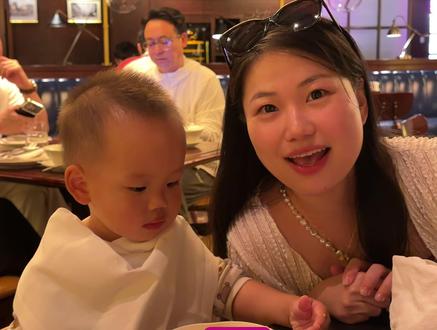 16月龄宝宝👶勇闯三亚看海🌊大自然是最好的早教 銘宝的人生中第一次坐飞机还挺乖的!新手爸妈带小月龄宝宝勇闯三亚啦!海岛之旅真的很快乐!
#带宝宝度假 #三亚旅行 #亲子带娃度假#三亚旅游攻略
