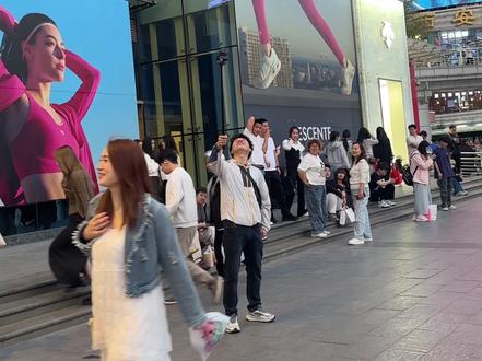 啊啊~如果没有他你还爱我吗? #如果没有他你还爱我吗 #精神状态belike #社牛行为大赏 #第三视角与第一视角 #搞笑翻唱