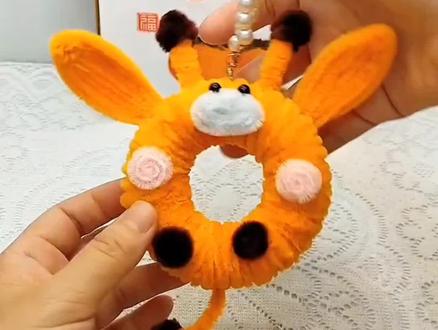 长颈鹿甜甜圈扭扭棒教程来啦#扭扭棒 #甜甜圈扭扭棒 #手工diy #扭扭棒材料包