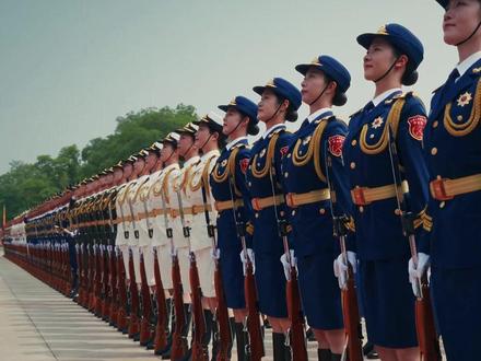 特朗普高度赞扬中国三军仪仗队 直言中国安排的检阅仪式“令人叹为观止”
