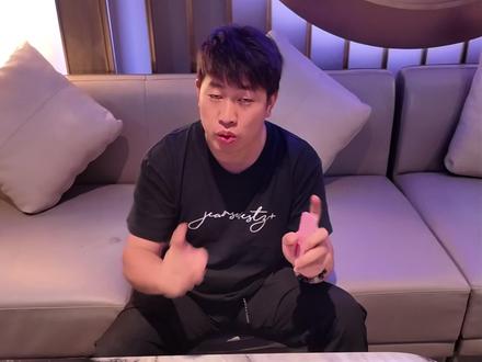 KTV气氛超嗨游戏,朋友聚会公司团建商务接待游戏“少爷牌” #酒桌游戏 #聚会游戏 #ktv的正确打开方式 #小河的酒桌游戏 #团建游戏