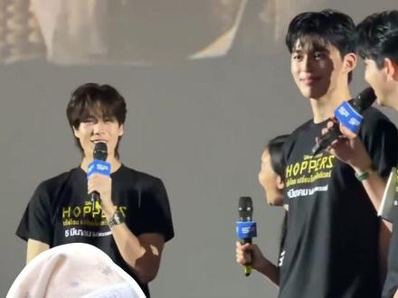 PPW最近的状态很不对劲,有没有人能懂🤔 超喜欢普明这个宣示主权的发言,真嫂子无需比较,普明早已拥有小面包🤭#碰普 #pondphuwin #小面包普明 #磕cp的快乐