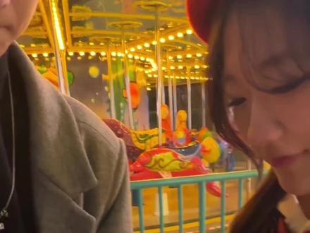 霉豆腐的花语是 不买别碰 @Mr #天津欢乐谷npc #天津欢乐谷 #霉豆腐 #模仿 #抽象