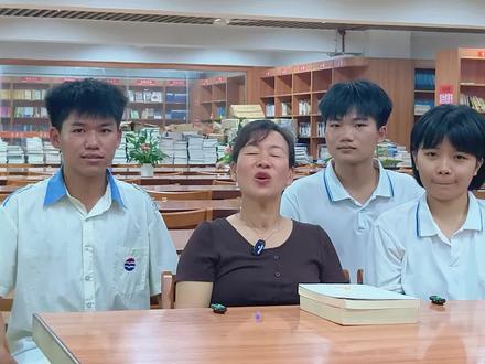 桃李芬芳,全线丰收!53人全员本科,46名学子圆梦特控线。🎆#湛江崇文#高考#金榜题名