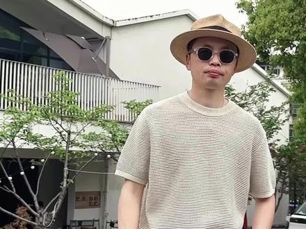 如何从一根线到一件衣服的过程 就这件老钱风亚麻T恤#服装供应链 #亚麻系列#品质男装