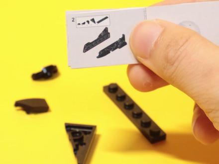 拼个迷你版乐高1989蝙蝠车 乐高DC蝙蝠侠1989蝙蝠车套装,但是迷你版。个人兴趣分享,用乐高积木搭建。#乐高 #乐高moc #迷你乐高 #蝙蝠侠 #手工