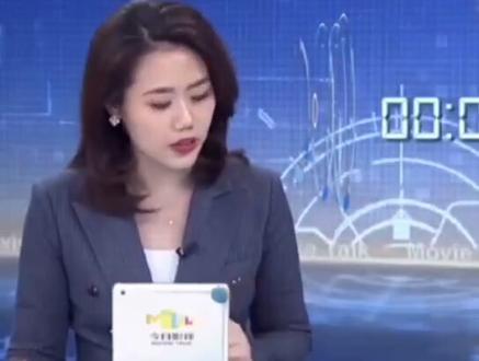 你知道吗?去电影院观影时,拍照发朋友圈算不算盗摄?答案是:当龙标亮起时,拍下画面无论是否传播,都算侵权。