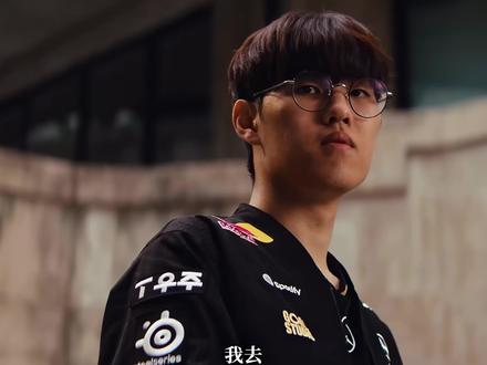 一片丹心照T1!Oner续约细节流出 HLE这下傻眼了,Oner退役也会留在T1#Oner提前续约细节流出 #T1 #faker #oner #lck