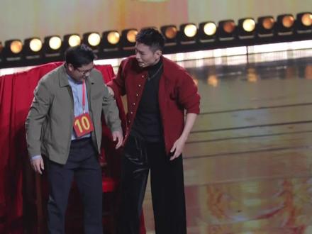 #邓男子大变活人 试图破解,但没有丝毫头绪 #湖南卫视春晚#邓男子#魔术