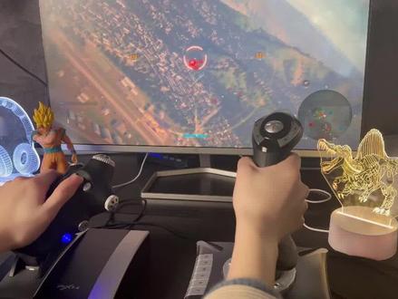 今天带大家玩点新东西,莱仕达2119飞行摇杆~ #莱仕达 #飞行摇杆 #皇牌空战 #飞行游戏外设