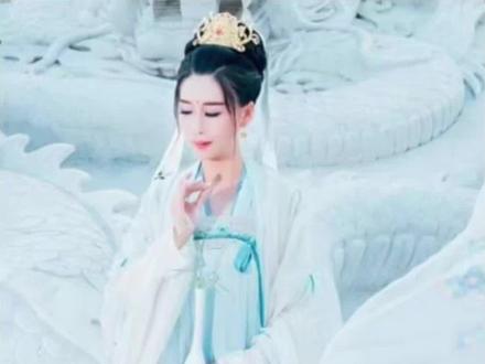 比比哪个朝代服饰最难看