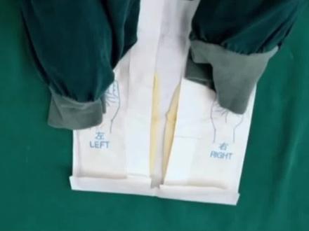 无接触法戴外科无菌手套,陶老师35s带你了解!看完视频的你会了吗?#护士 #手术室日常 #护士懂护士