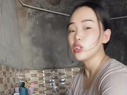 这个奶瓶刷用了3个月啦是不错,还是360度°旋转的,刷奶瓶不累手 个位数到手3件套 #好物推荐🔥#洗奶瓶的正确方法 #奶瓶刷