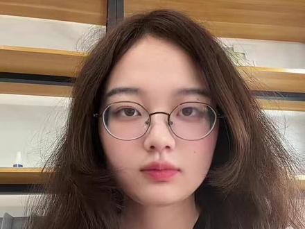 多个店铺开虚拟户提现 手里有几十个店铺,都是用别人的身份证和执照开的,每次提现都特别麻烦。有没有办法能把钱直接提到自己的银行卡上?这条视频来给你说说#电商店铺#虚拟对公户#分账#电商科普