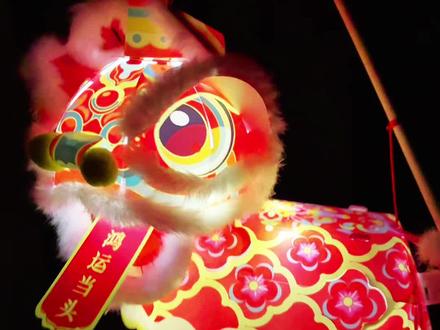 DIY醒狮灯笼详细教程来了
马上就跨年新年了 我也给好朋友做这个醒狮灯笼 愿好朋友平安顺遂 好运当头#手工diy醒狮灯笼