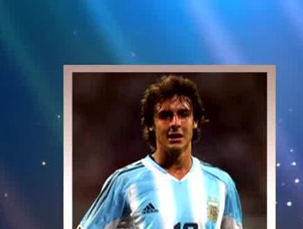 阿根廷在本世纪初涌现的又一位大师级中场球星,艾马尔,在西甲蝙蝠军团瓦伦西亚的那段时间记忆犹新@盐城三千金宝妈